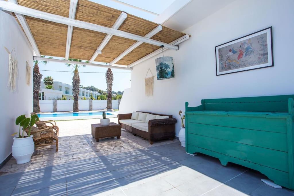 Rosie'S Studios 4 Фалираки Экстерьер фото