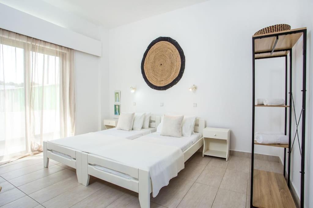 Rosie'S Studios 4 Фалираки Экстерьер фото